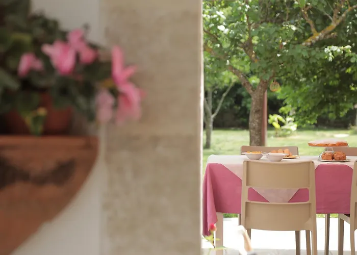 Tenuta Mezzana Hotel Cutrofiano